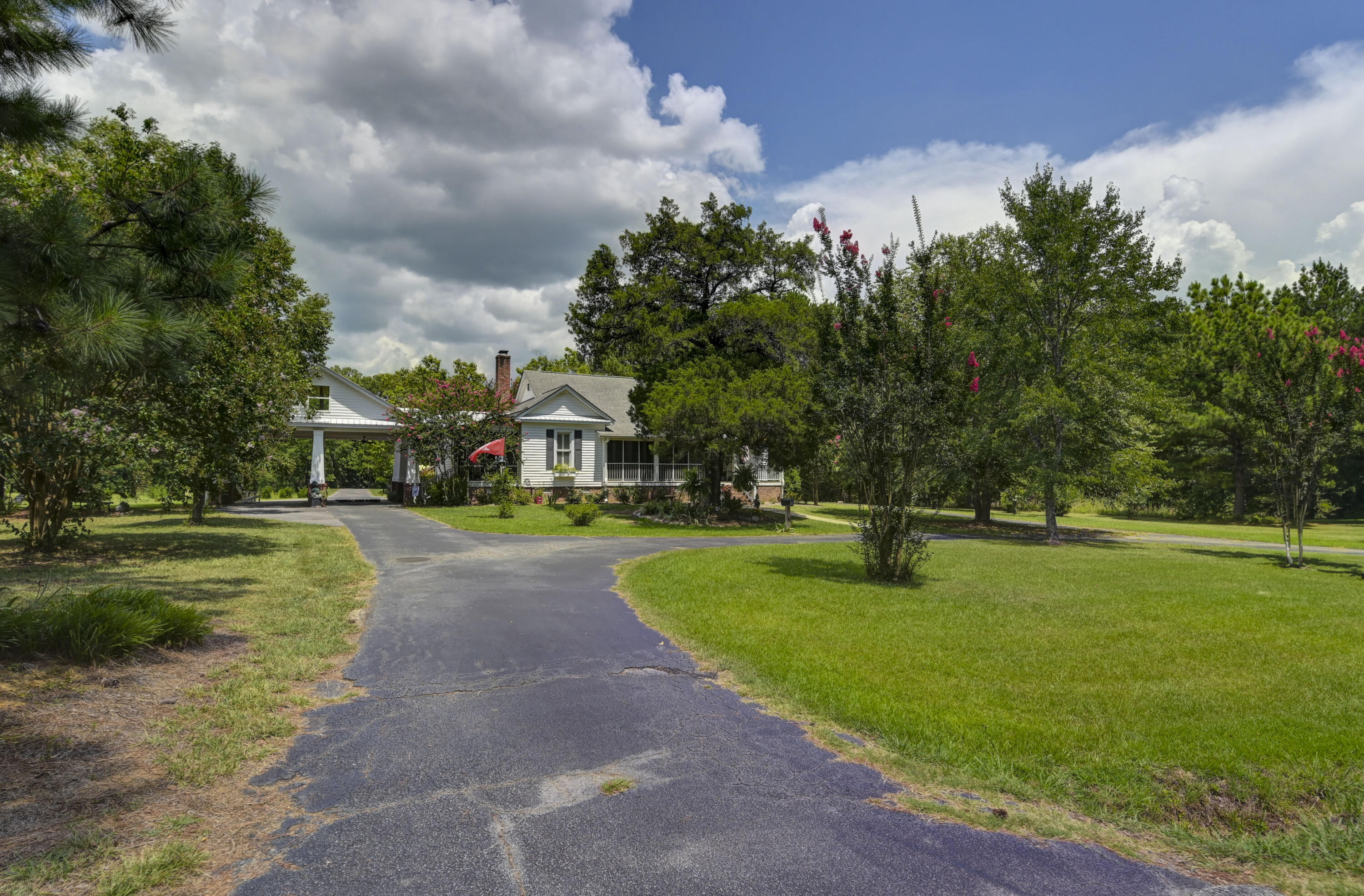 2100 Shady Grove Road Irmo, SC 29063 - Photo 3 of 104 11