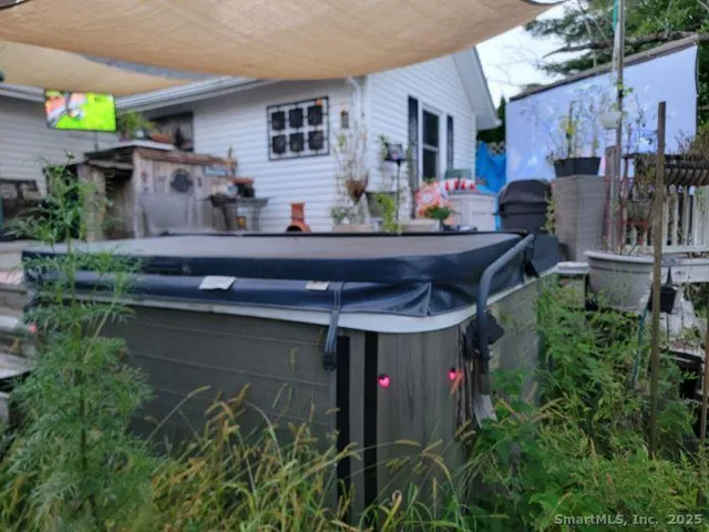 $249,000 | 33 Lincoln Road, Cromwell, CT 06416