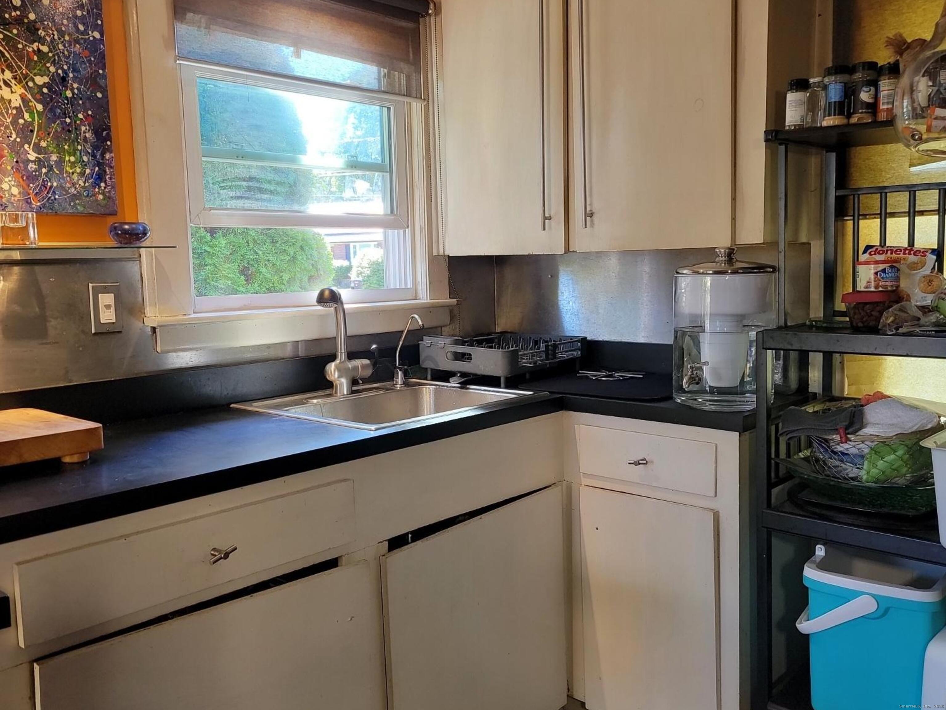 33 Lincoln Road Cromwell, CT 06416 - Photo 4 of 14