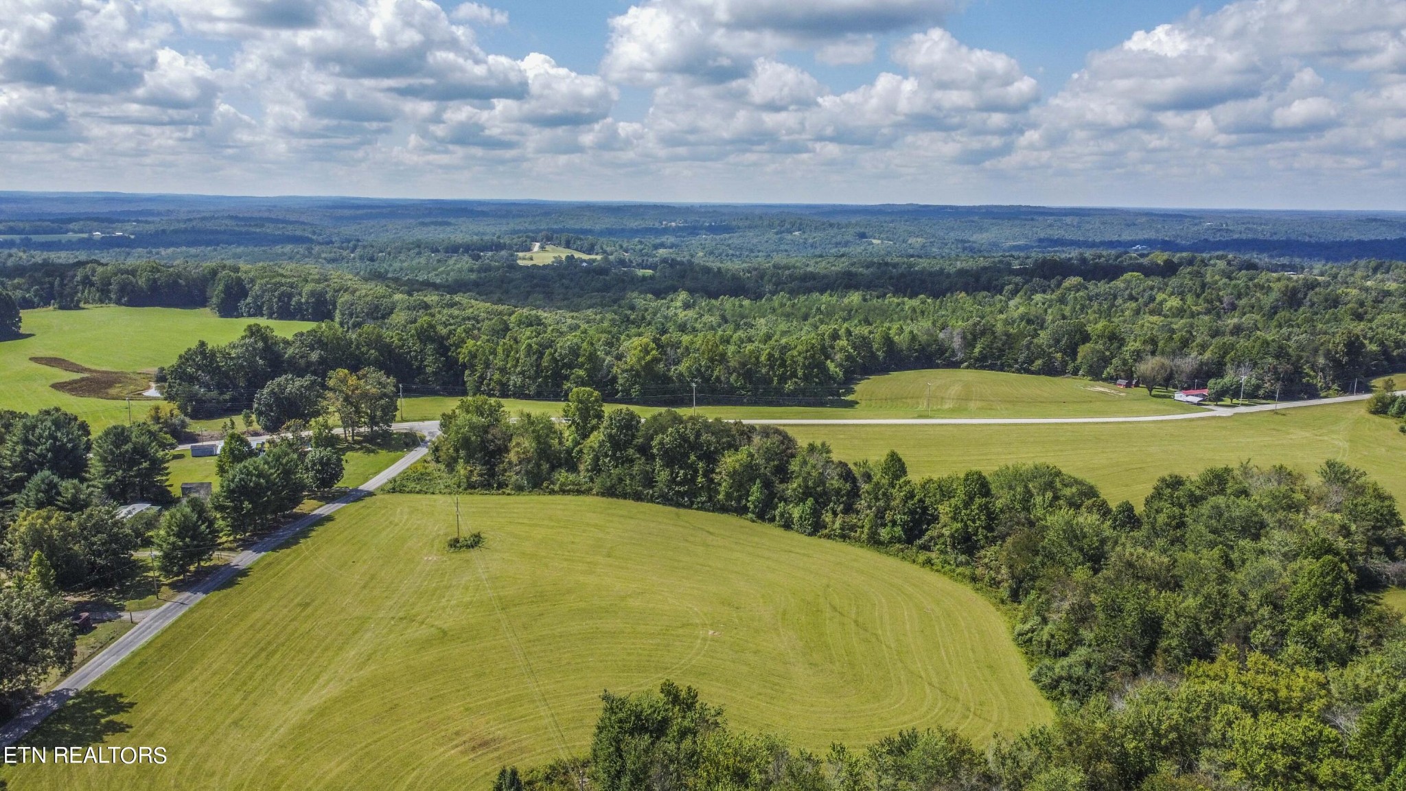 201 Lindsey Howard Road Lancing, TN 37770 - Photo 4 of 19 Gallery Image 4