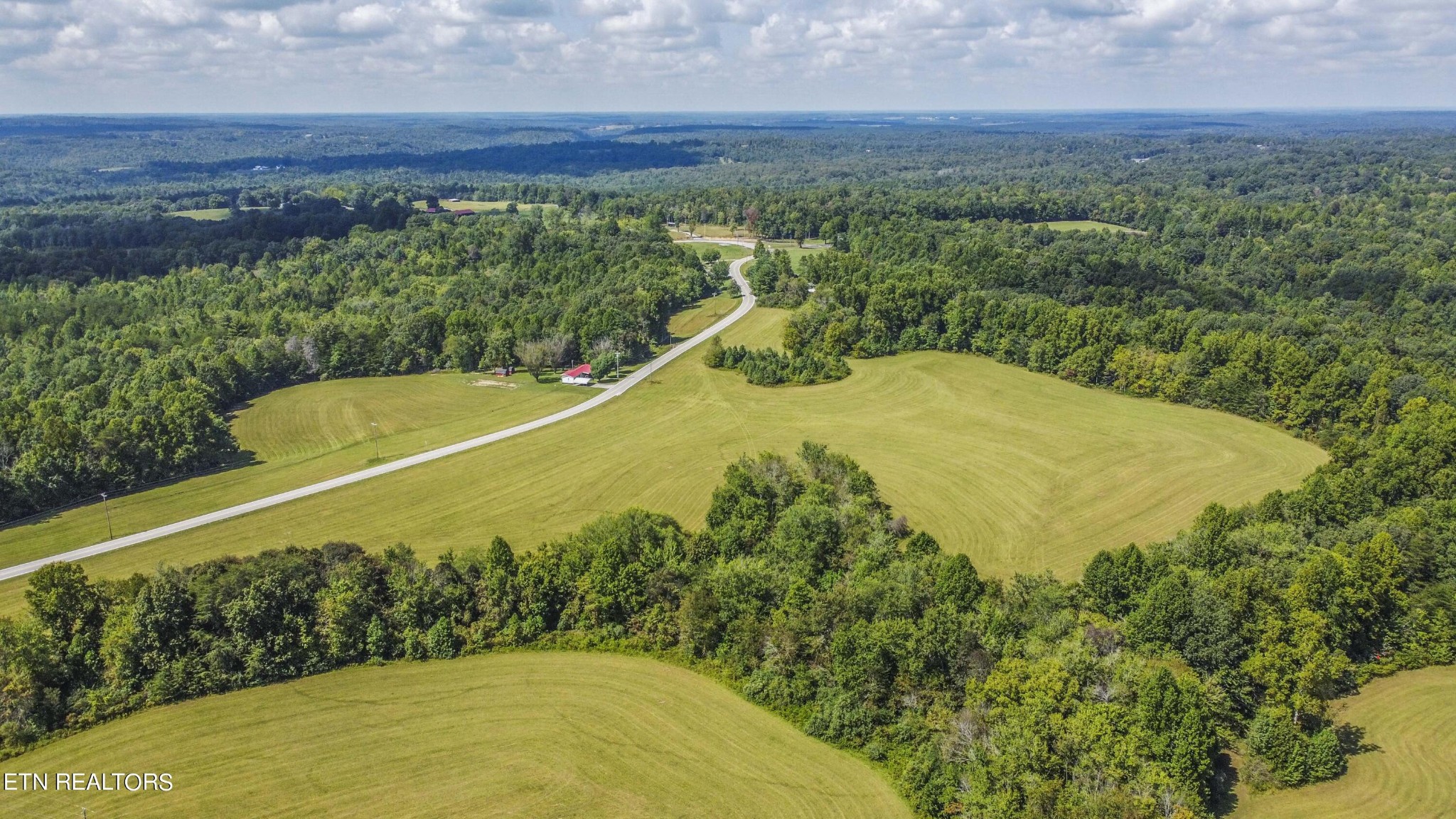 201 Lindsey Howard Road Lancing, TN 37770 - Photo 5 of 19 Gallery Image 5