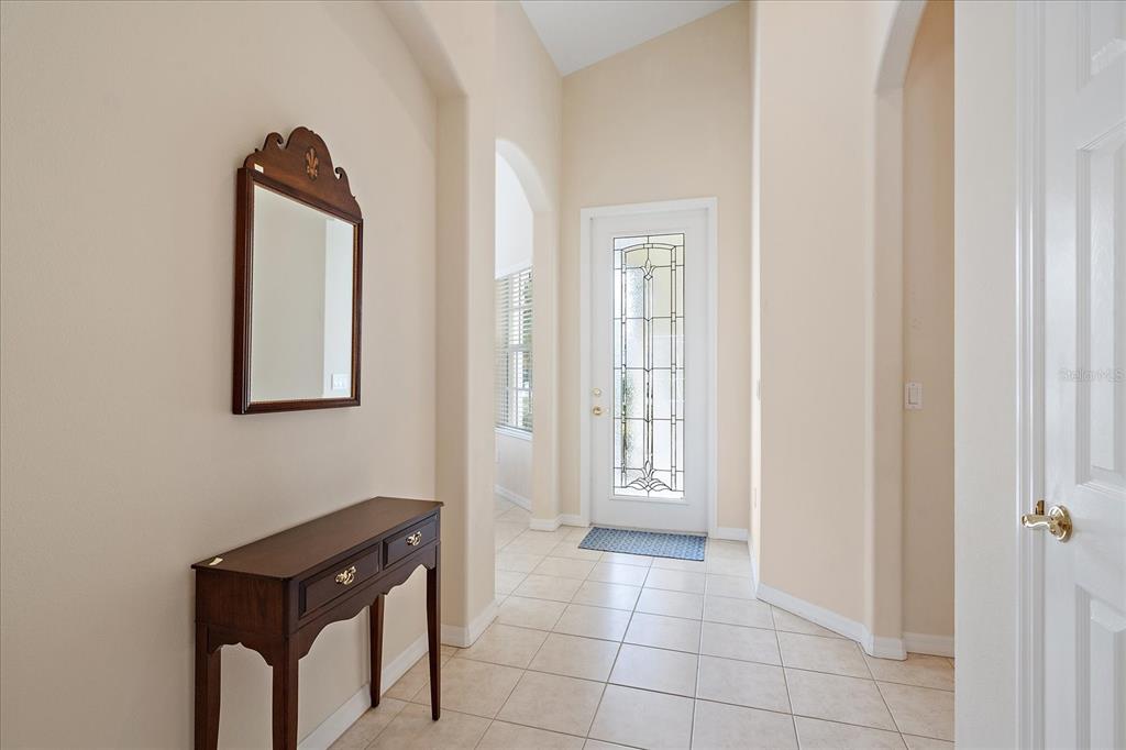 6476 Rookery Circle Bradenton, FL 34203 - Photo 3 of 44