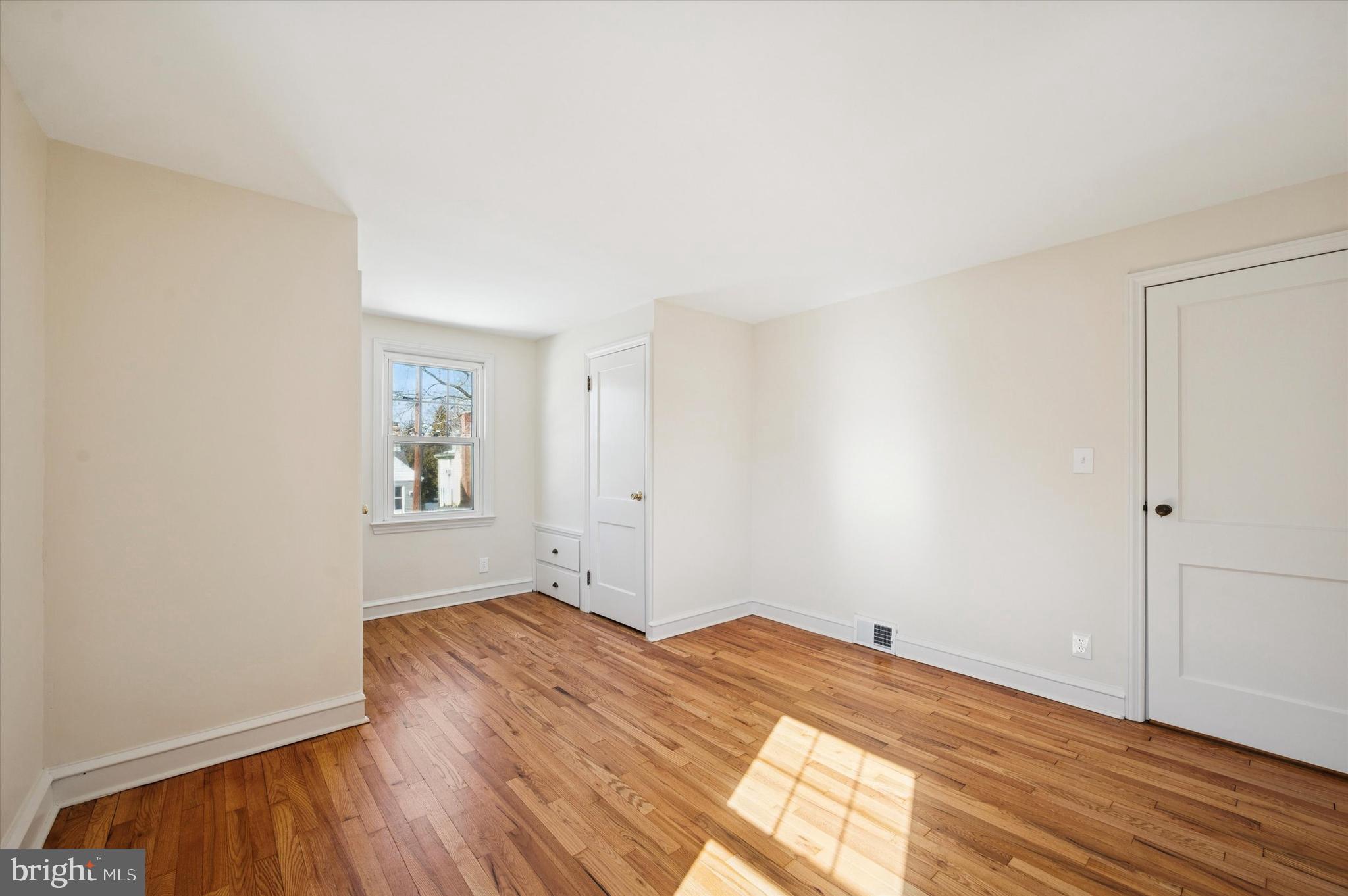 56 Addison Avenue Haddon Township, NJ 08108 - Photo 28 of 40