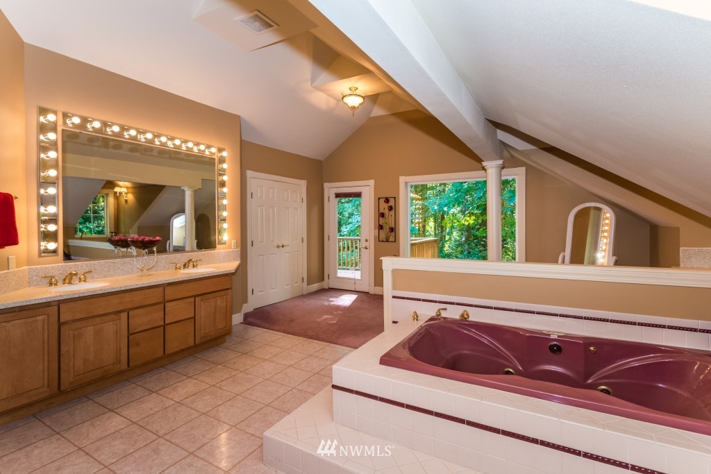 2940 Libby Road Northeast Olympia, WA 98506 - Photo 13 of 25 Gallery Image 13
