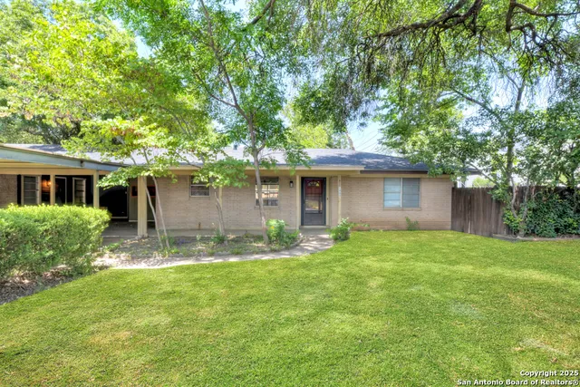 $575,000 | 1400 St Edwards Austin Tx 78704, Austin, TX 78704