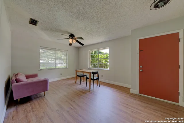 $575,000 | 1400 St Edwards Austin Tx 78704, Austin, TX 78704