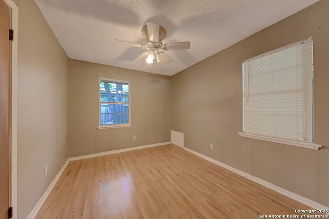 $575,000 | 1400 St Edwards Austin Tx 78704, Austin, TX 78704