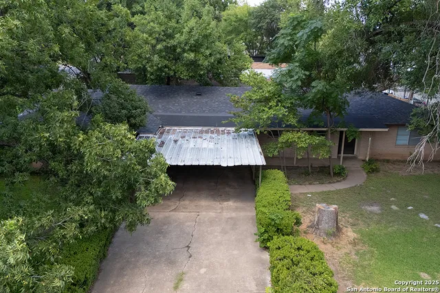 $575,000 | 1400 St Edwards Austin Tx 78704, Austin, TX 78704