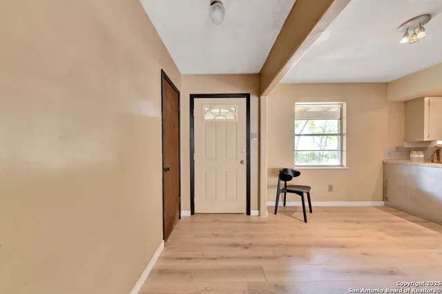 $575,000 | 1400 St Edwards Austin Tx 78704, Austin, TX 78704