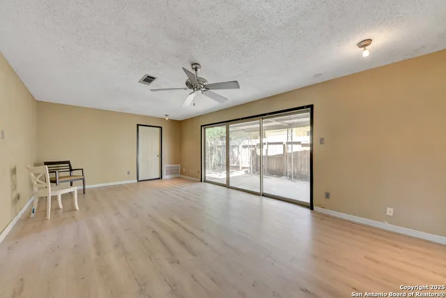 $575,000 | 1400 St Edwards Austin Tx 78704, Austin, TX 78704
