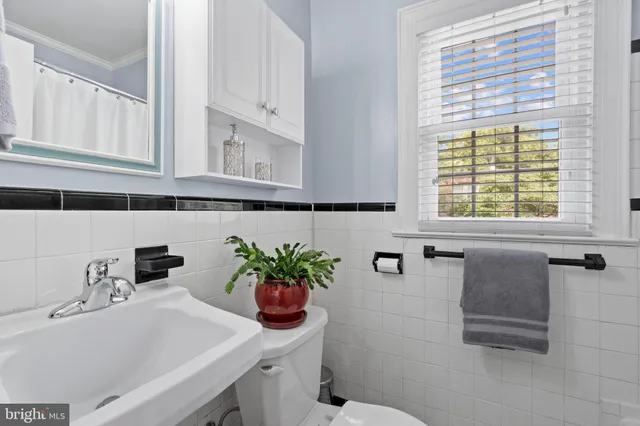 $349,900 | 1415 South Edgewood Street, Unit 463, Arlington, VA 22204