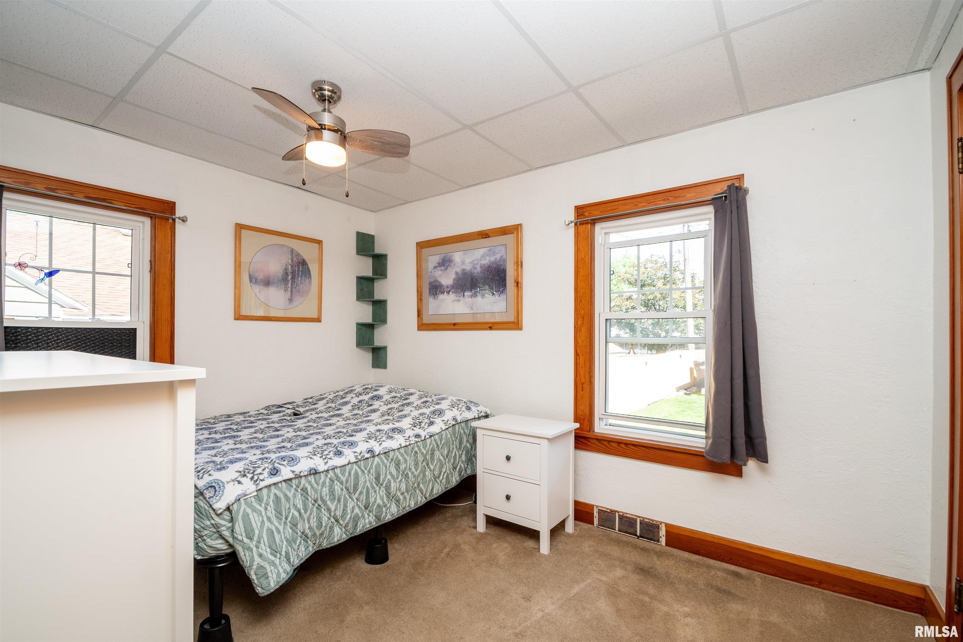 1007 Chestnut Street Pekin, IL 61554 - Photo 18 of 38