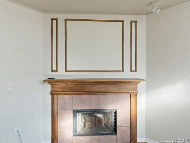 a close view of a fireplace in a room