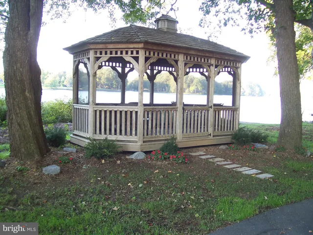 $475,000 | 700 North Shore Drive, Milford, DE 19963