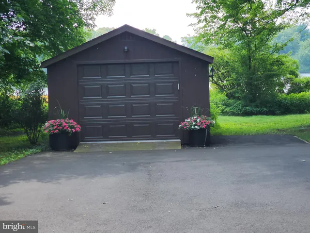 $475,000 | 700 North Shore Drive, Milford, DE 19963