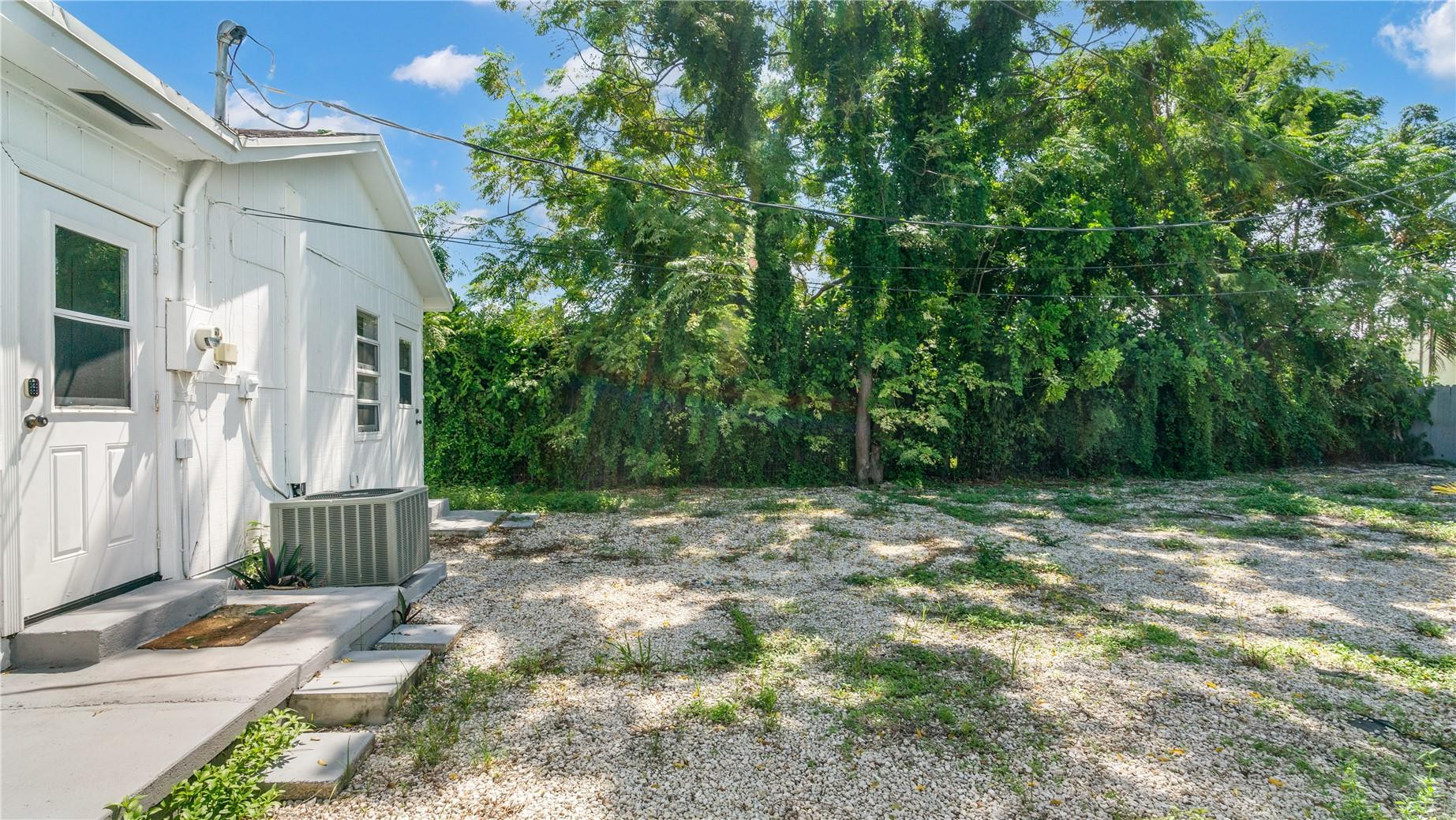 516 Puritan Road West Palm Beach, FL 33405 - Photo 22 of 37 Photo 22