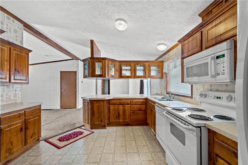 260 Joffre Cherry Valley Road Bulger, PA 15019 - Photo 12 of 25 Gallery Image 12