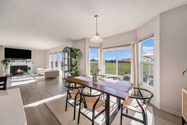 $520,000 | 2739 Salt Springs Drive, Unit 39, Saline, MI 48176