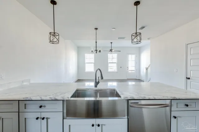 $399,900 | 1409 Madelyn Wds Drive, Pensacola, FL 32506