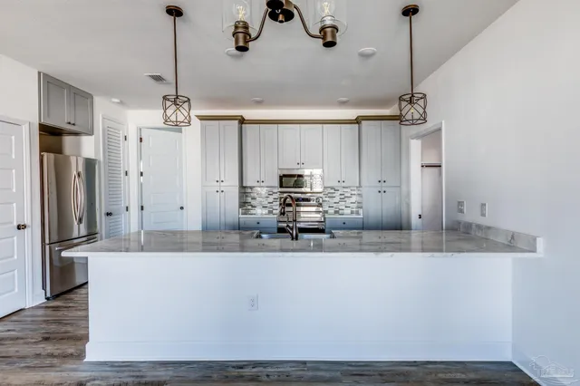 $399,900 | 1409 Madelyn Wds Drive, Pensacola, FL 32506