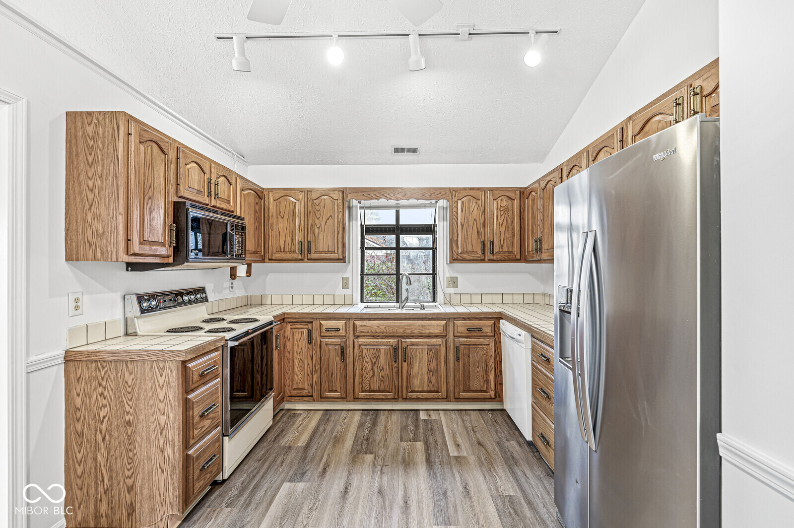 7719 River Road Indianapolis, IN 46240 - Photo 11 of 40