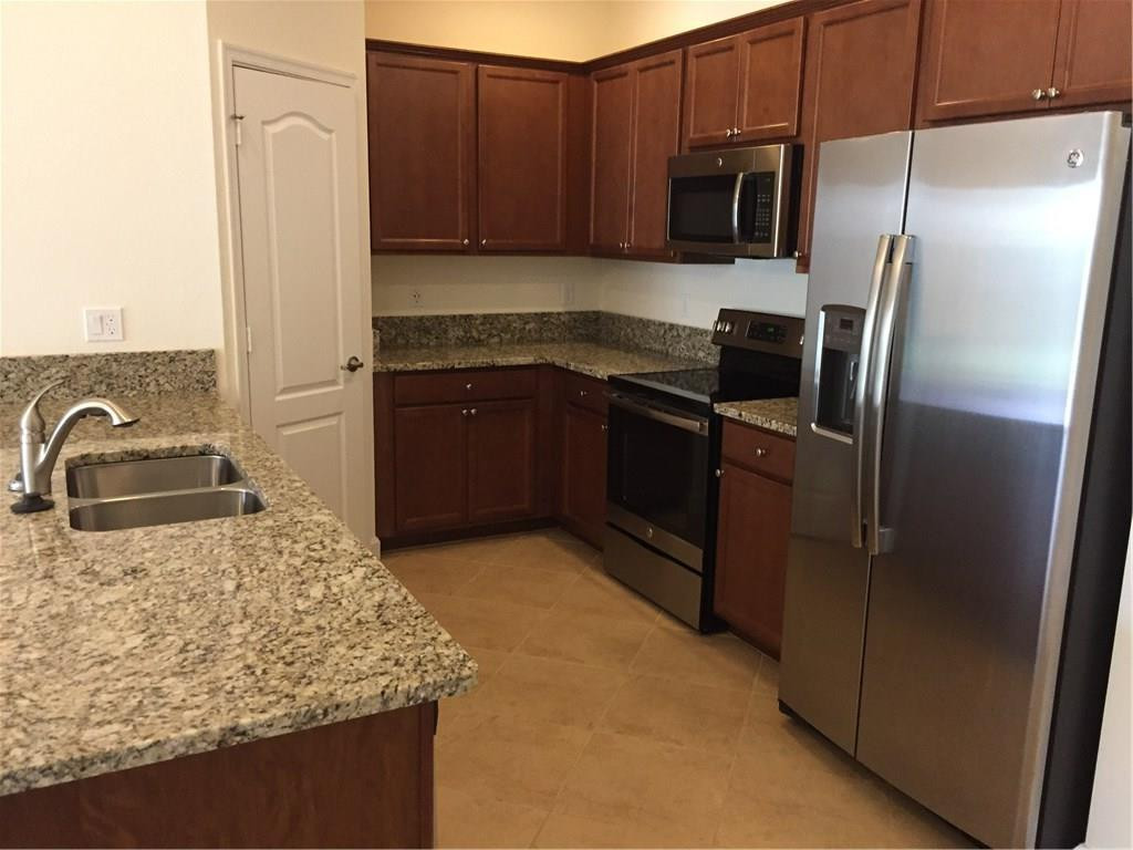 9743 Southwest Purple Martin Way, Unit 5 Stuart, FL 34997 - Photo 7 of 31 Photo 7