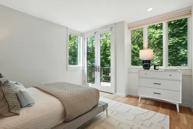 $1,895,000 | 89 Kirkland Street, Unit 89, Cambridge, MA 02138