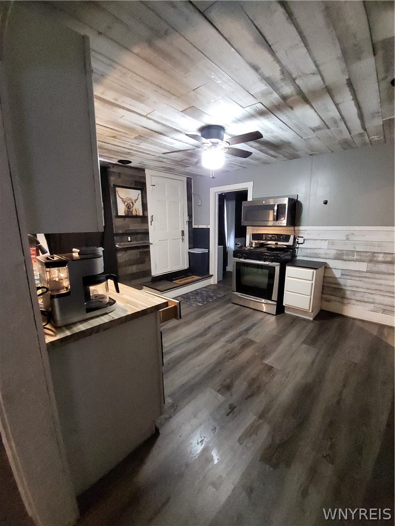6451 Olean Road Wales, NY 14139 - Photo 34 of 47 unit B kitchen
