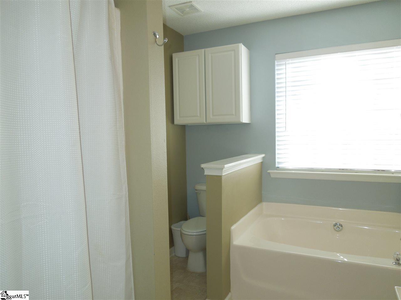 257 Rivers Edge Drive Easley, SC 29642 - Photo 17 of 31 Gallery Image 17
