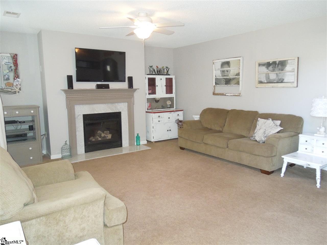 257 Rivers Edge Drive Easley, SC 29642 - Photo 5 of 31 Gallery Image 5