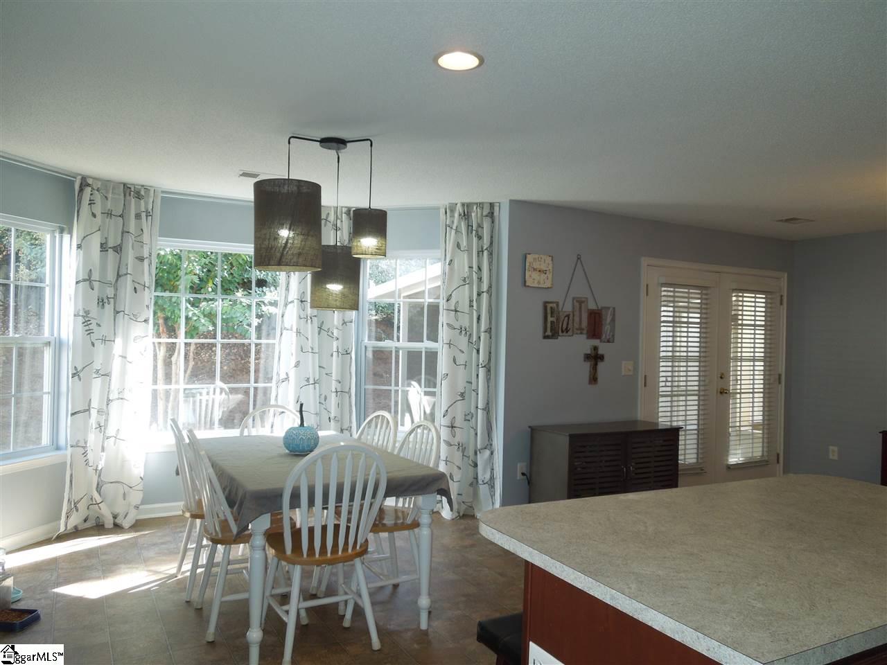 257 Rivers Edge Drive Easley, SC 29642 - Photo 10 of 31 Gallery Image 10