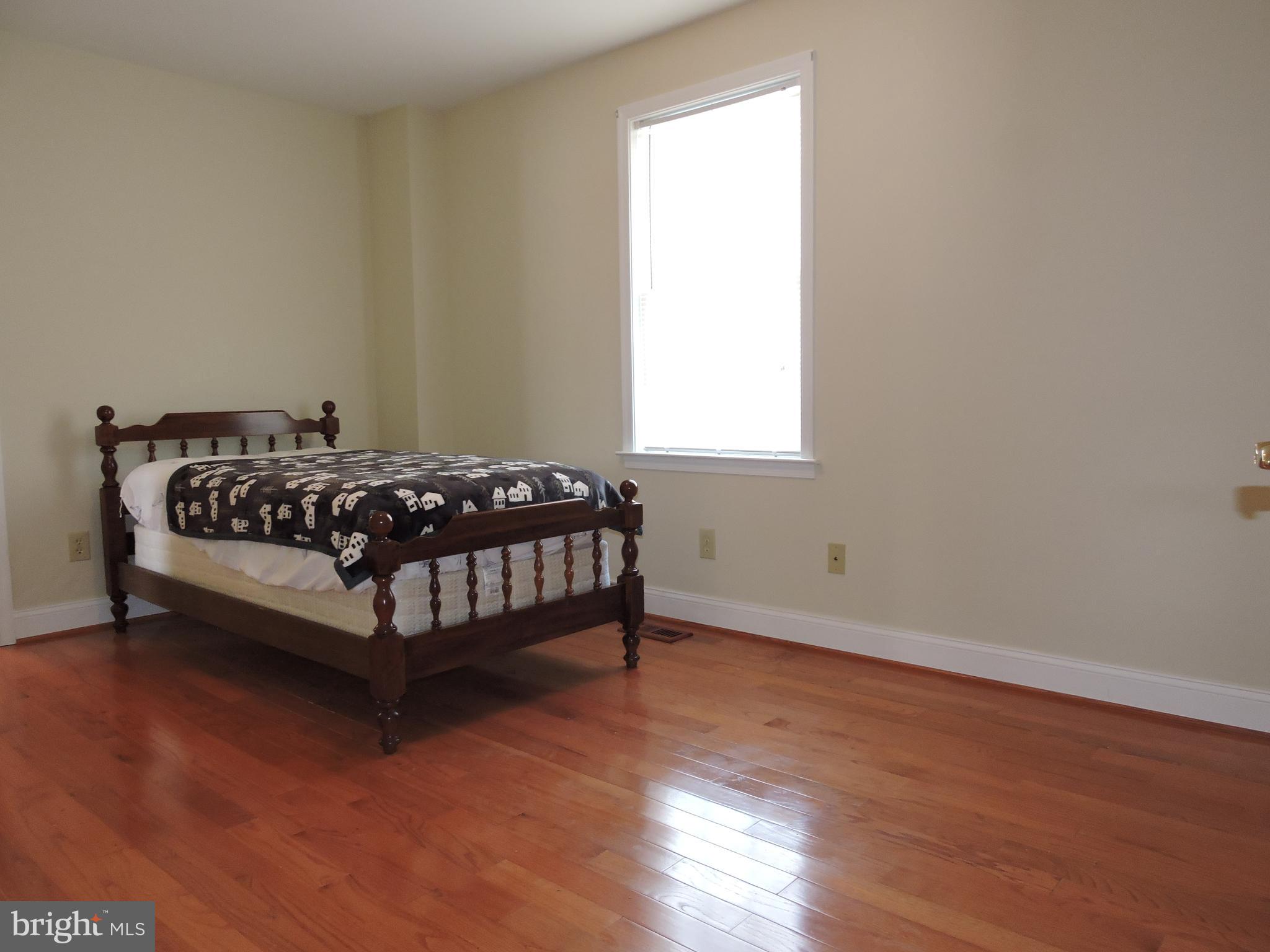 7609 Spruce Road Baltimore, MD 21222 - Photo 13 of 40