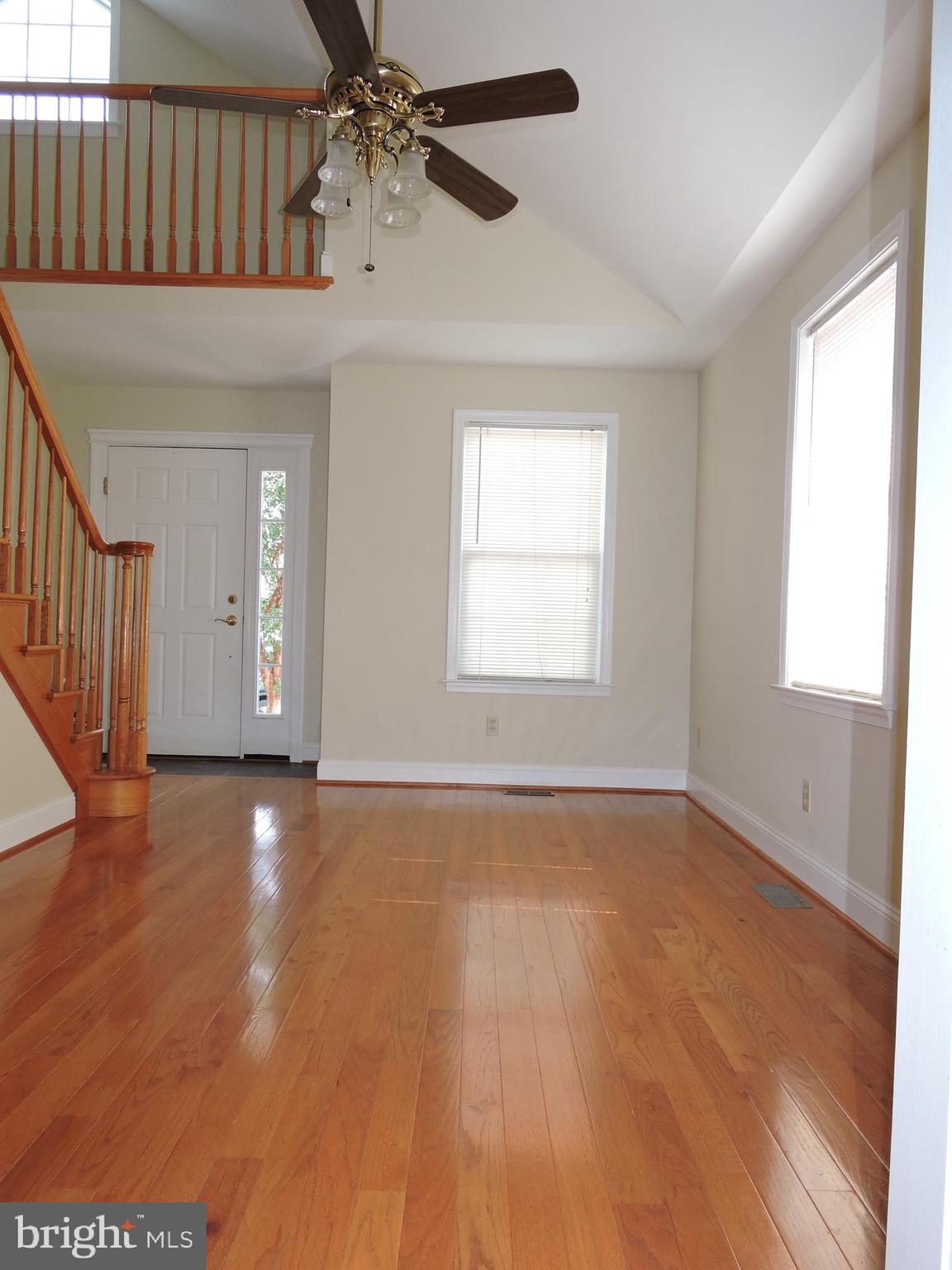 7609 Spruce Road Baltimore, MD 21222 - Photo 3 of 40