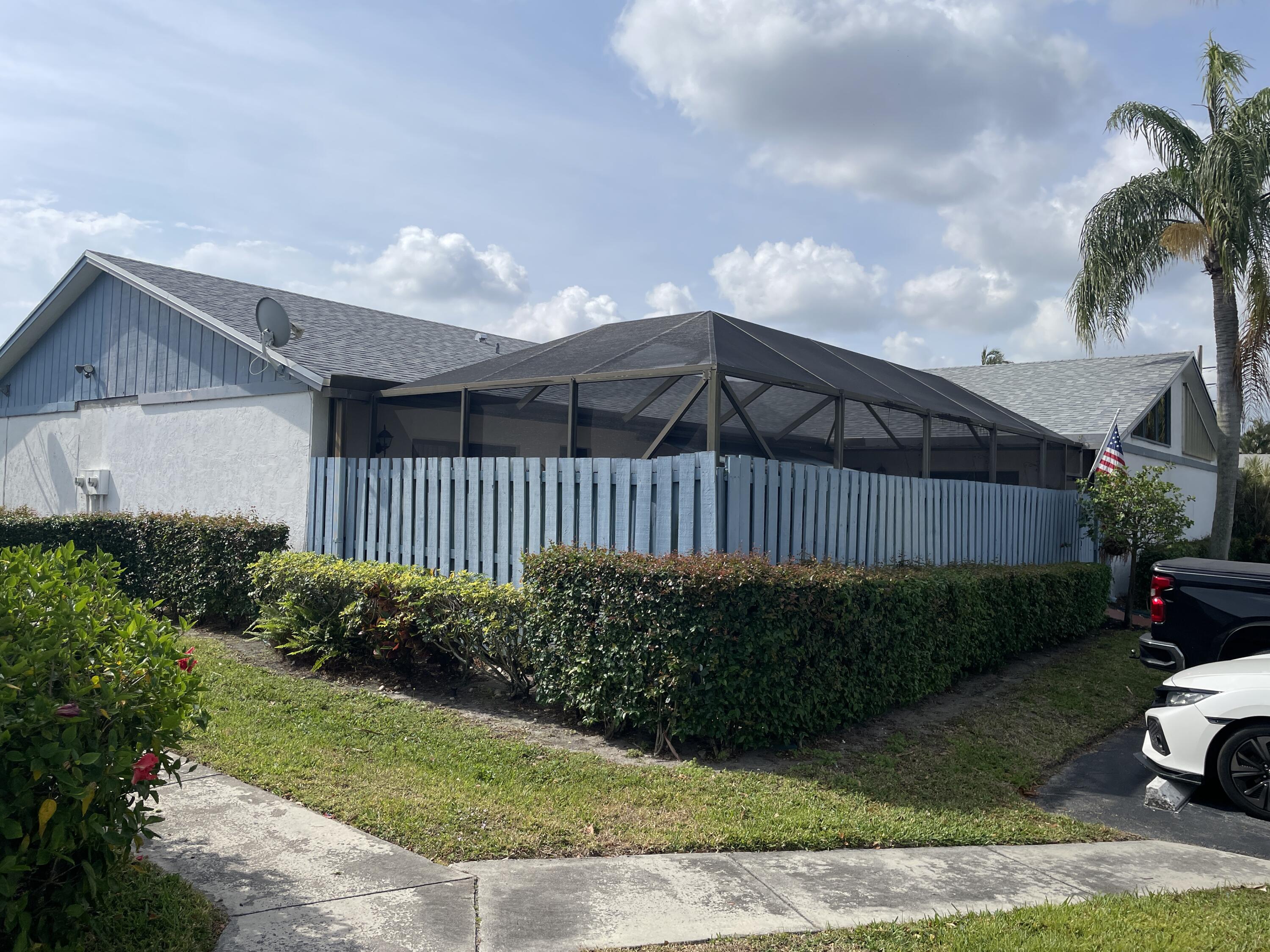 1301 Timberlane Circle Greenacres, FL 33463 - Photo 3 of 34 IMG_9440