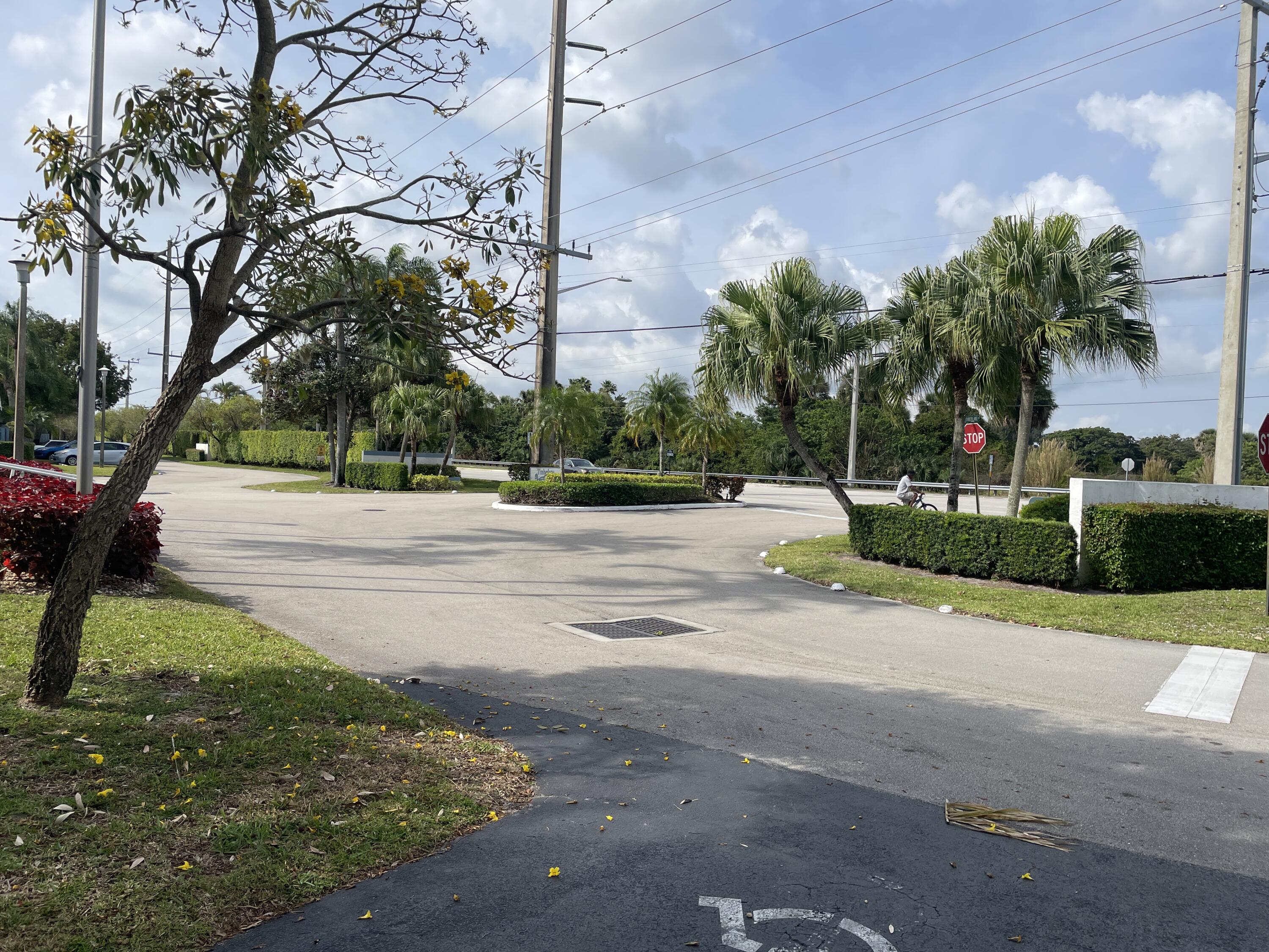1301 Timberlane Circle Greenacres, FL 33463 - Photo 31 of 34 IMG_9436