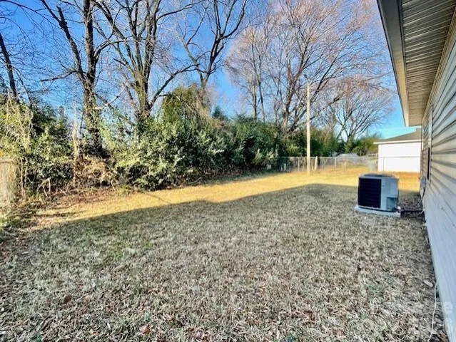 $1,650 | 416 East 19th Street, Charlotte, NC 28206