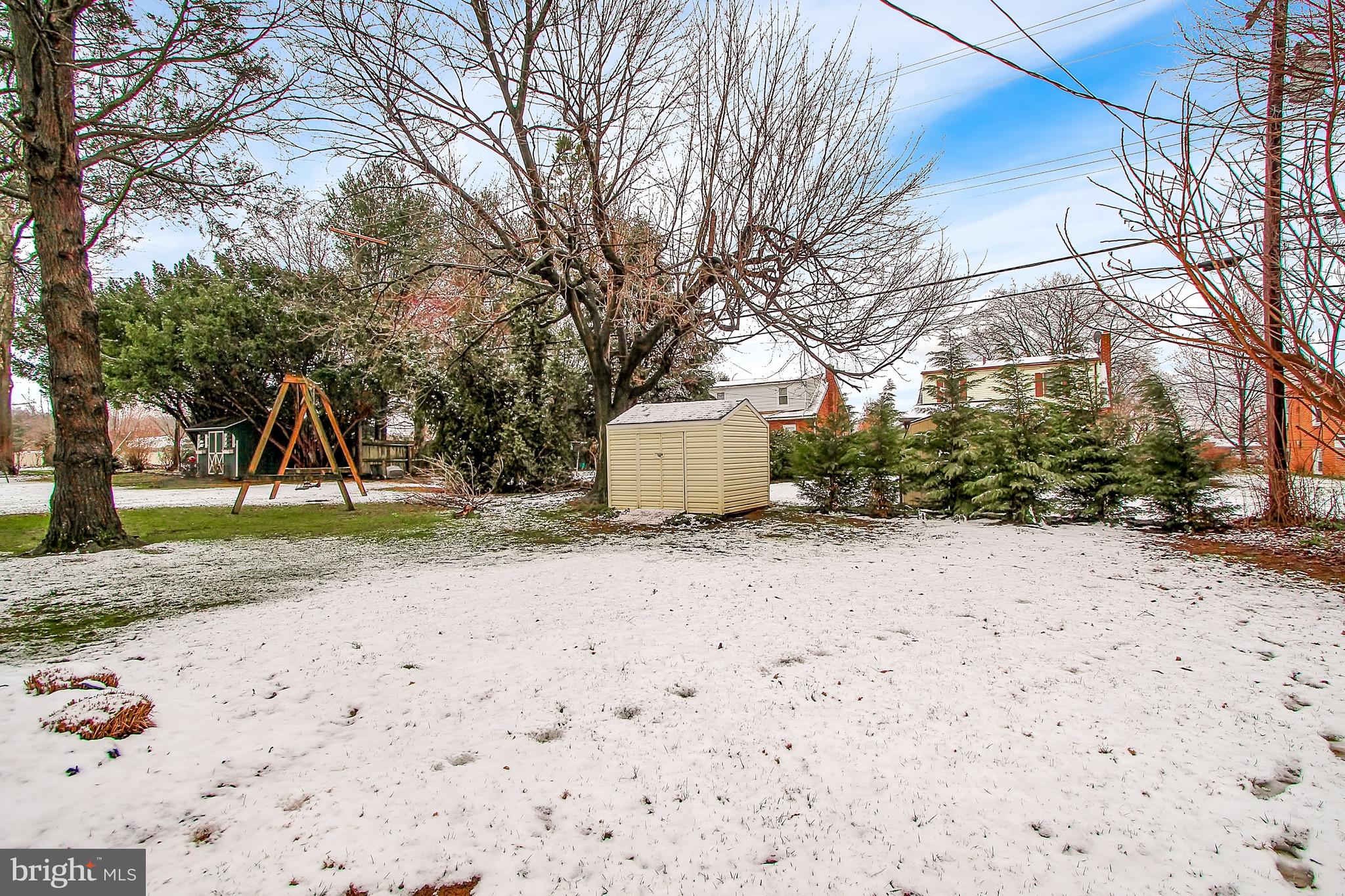 214 Pinehurst Road York, PA 17402 - Photo 22 of 26 Gallery Image 22
