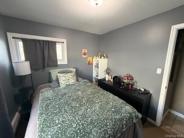 176 Kingfisher Road Levittown, NY 11756 - Photo 13 of 23 1st fl bedroom 3