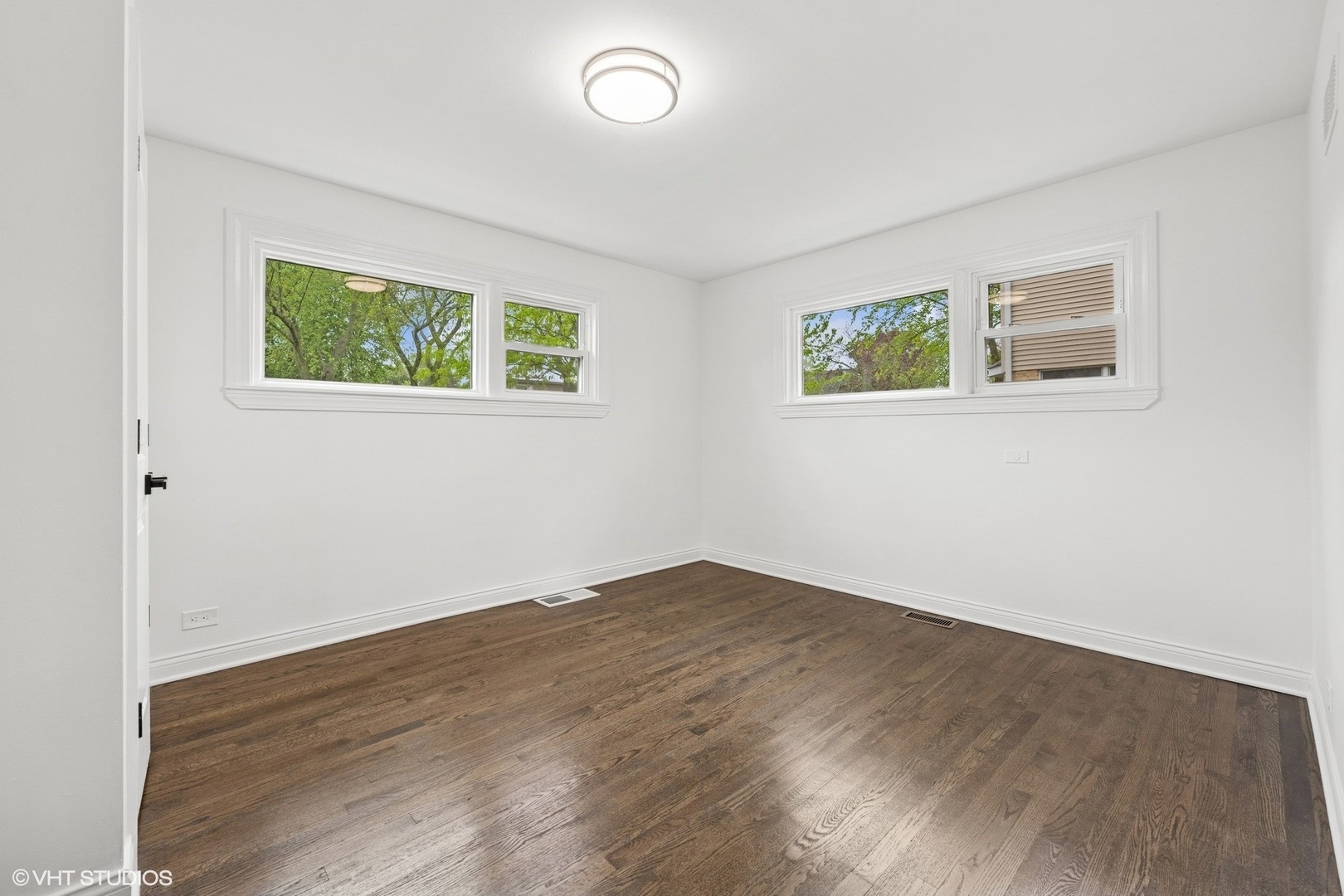 2272 Asbury Road Northbrook, IL 60062 - Photo 22 of 26
