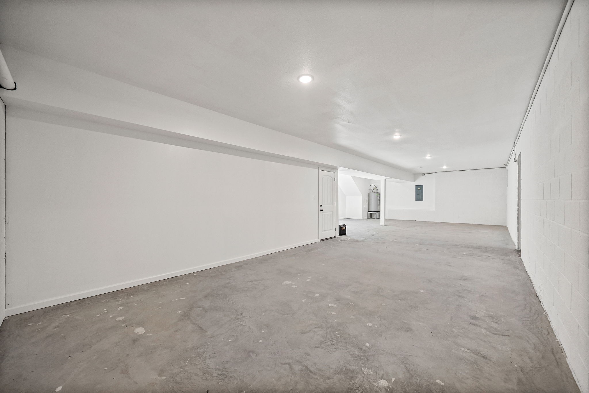 612 Hill Road Clarksville, TN 37040 - Photo 34 of 44 a view of empty room