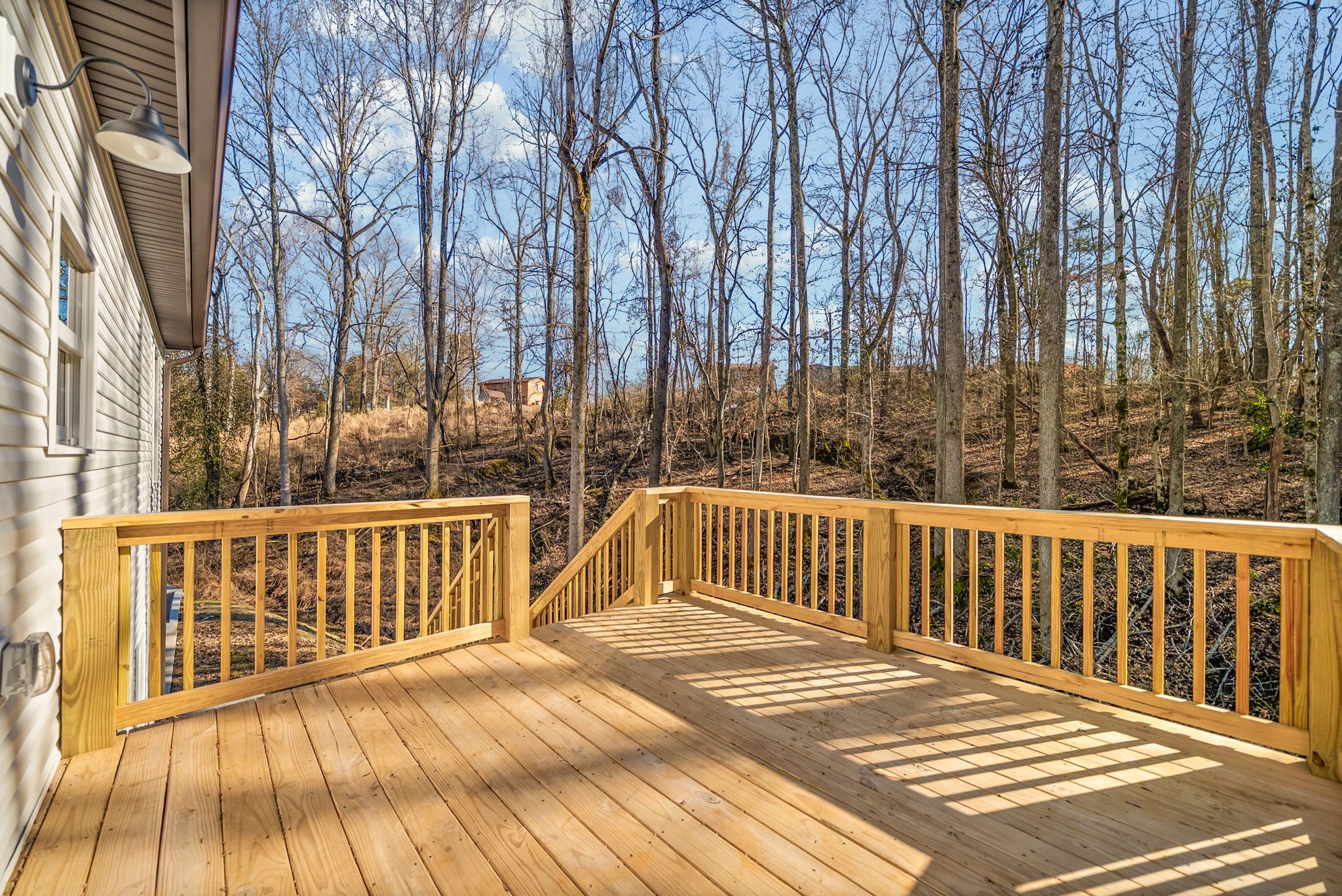 612 Hill Road Clarksville, TN 37040 - Photo 36 of 44 a view of balcony with wooden floor and fence