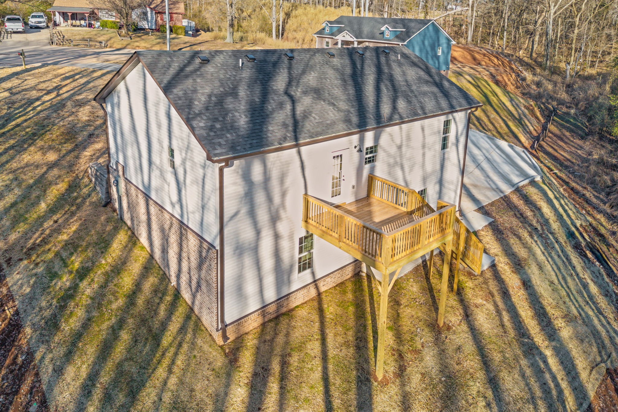 612 Hill Road Clarksville, TN 37040 - Photo 43 of 44 a view of outdoor space and deck