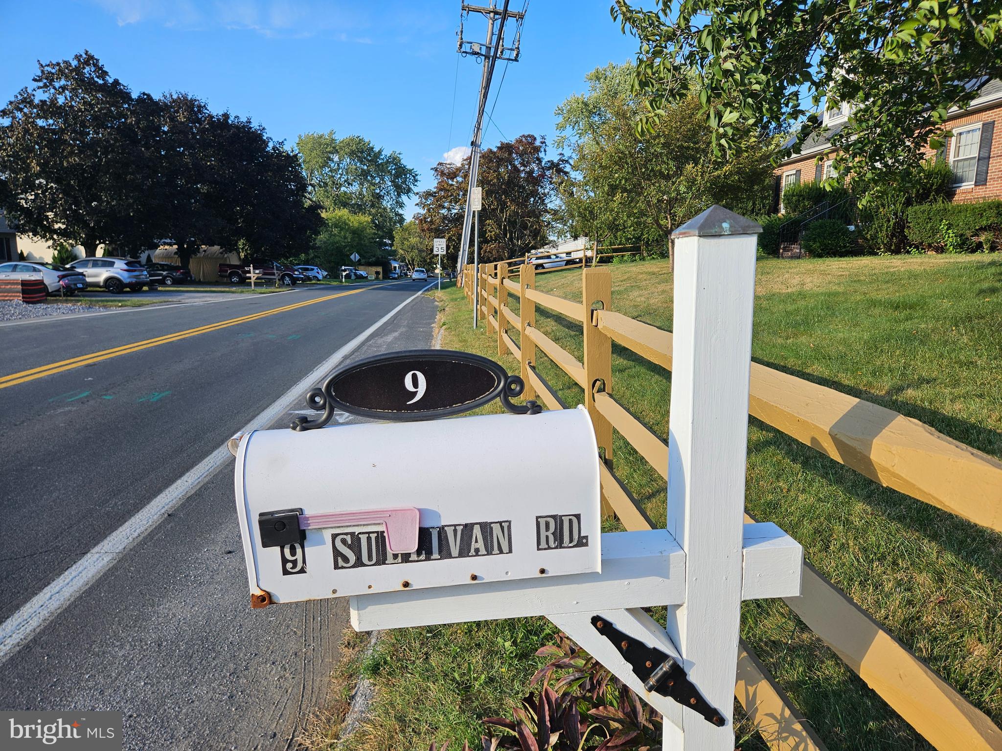 9 Sullivan Road Westminster, MD 21157 - Photo 4 of 44