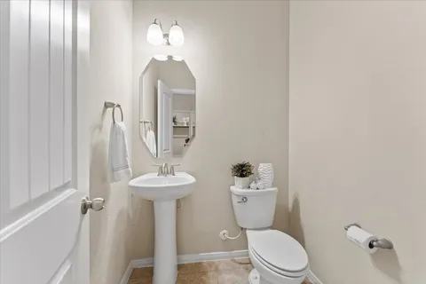 $359,900 | 18130 Millau Viaduct Way, Houston, TX 77044