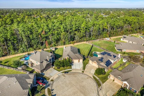 $359,900 | 18130 Millau Viaduct Way, Houston, TX 77044