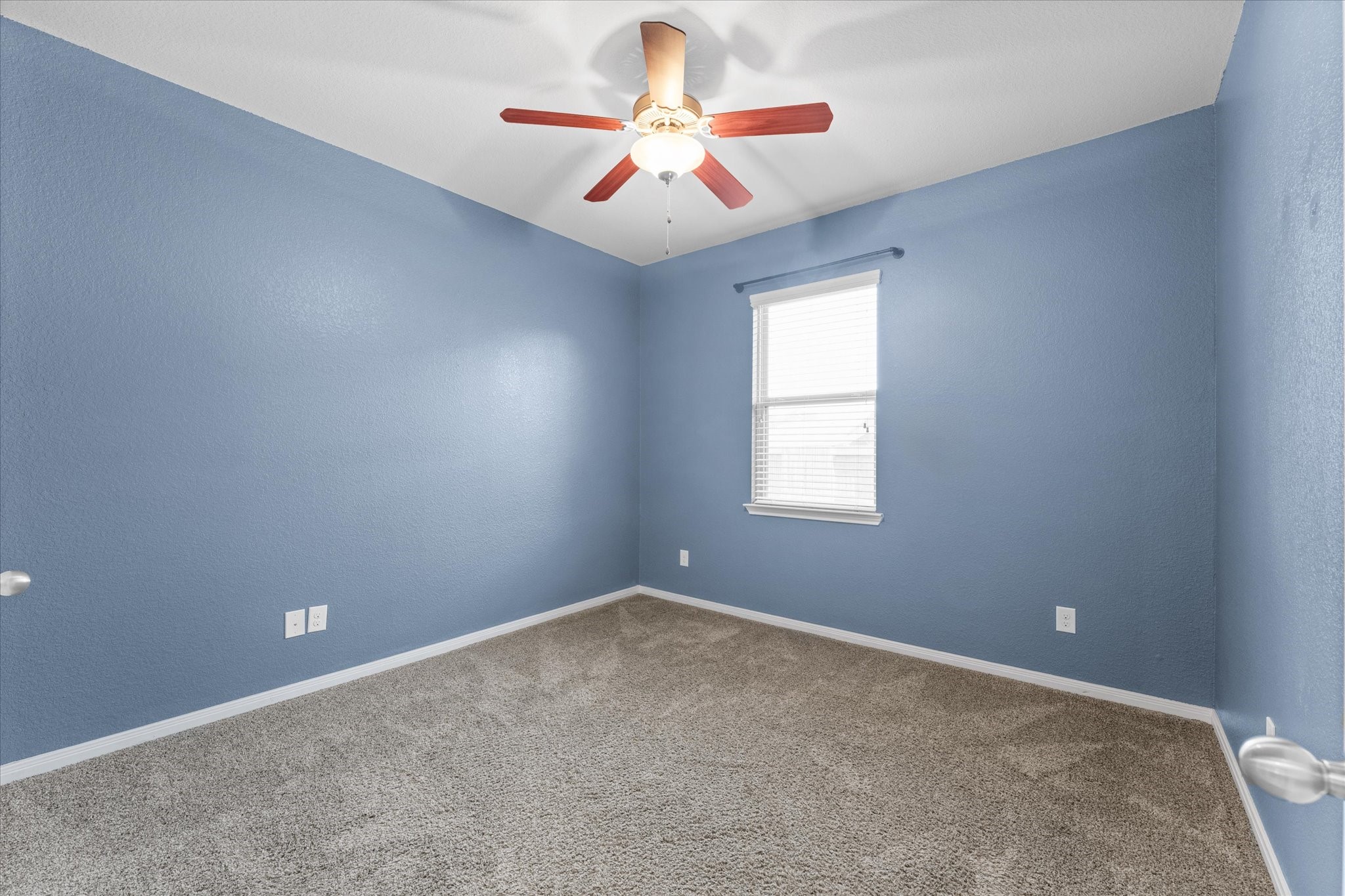 18130 Millau Viaduct Way Houston, TX 77044 - Photo 27 of 50