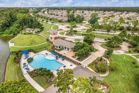 $359,900 | 18130 Millau Viaduct Way, Houston, TX 77044