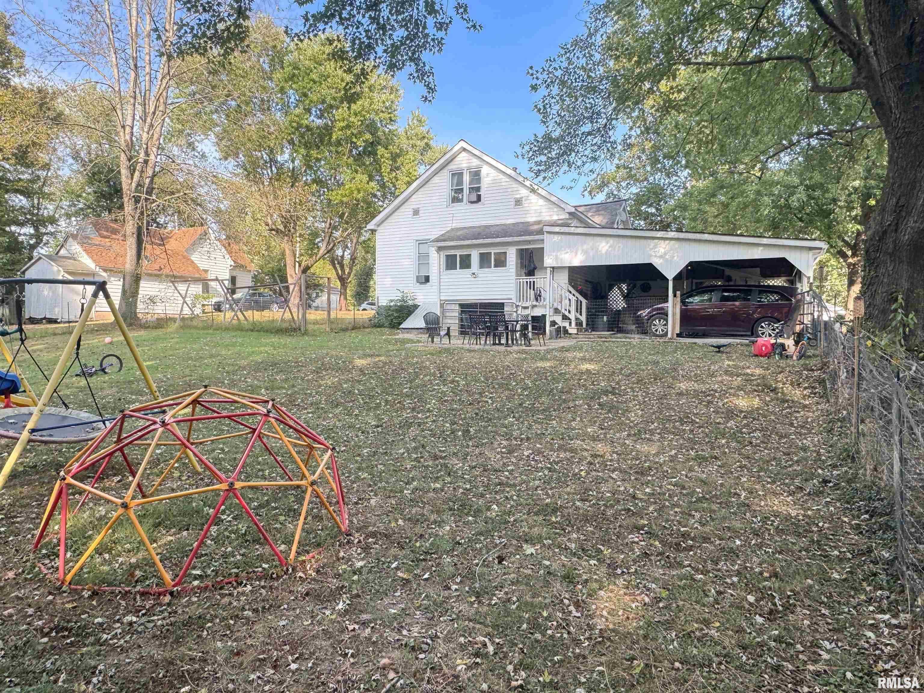 311 South Locust Street Jonesboro, IL 62952 - Photo 30 of 33