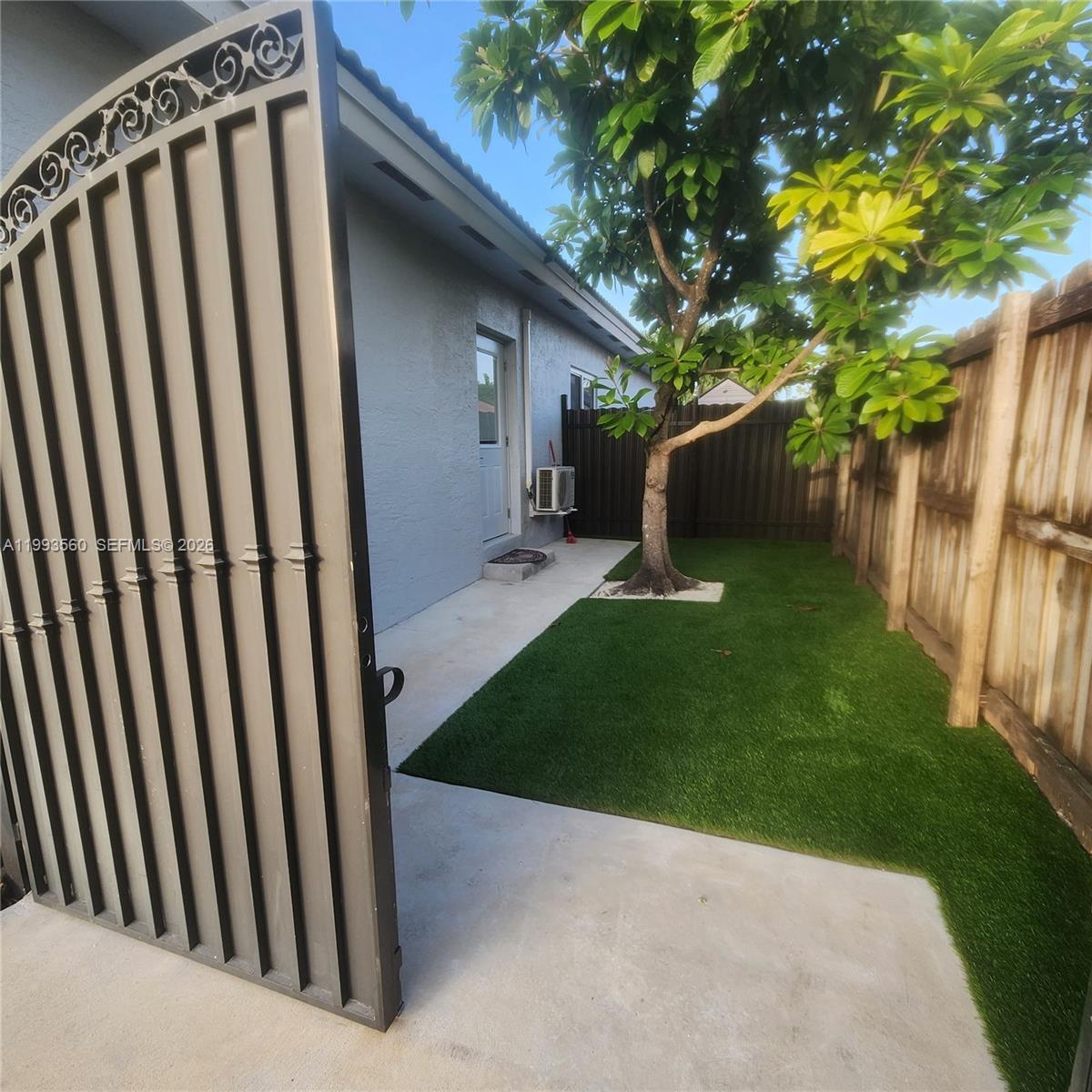 14639 Southwest 158th Path, Unit B Miami, FL 33196 - Photo 11 of 12