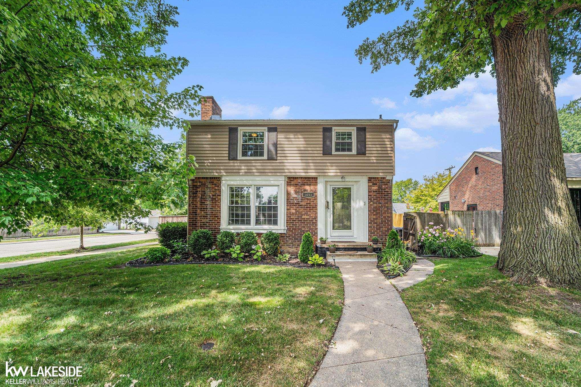 3713 Wakefield Road Berkley, MI 48072 - Photo 1 of 31